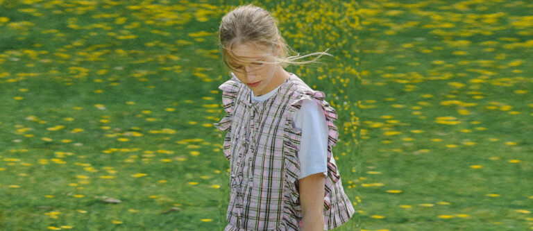 Kowtow Featured Image